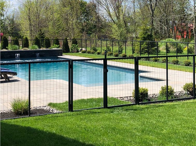 POOL FENCE INSTALLERS IN MELBOURNE