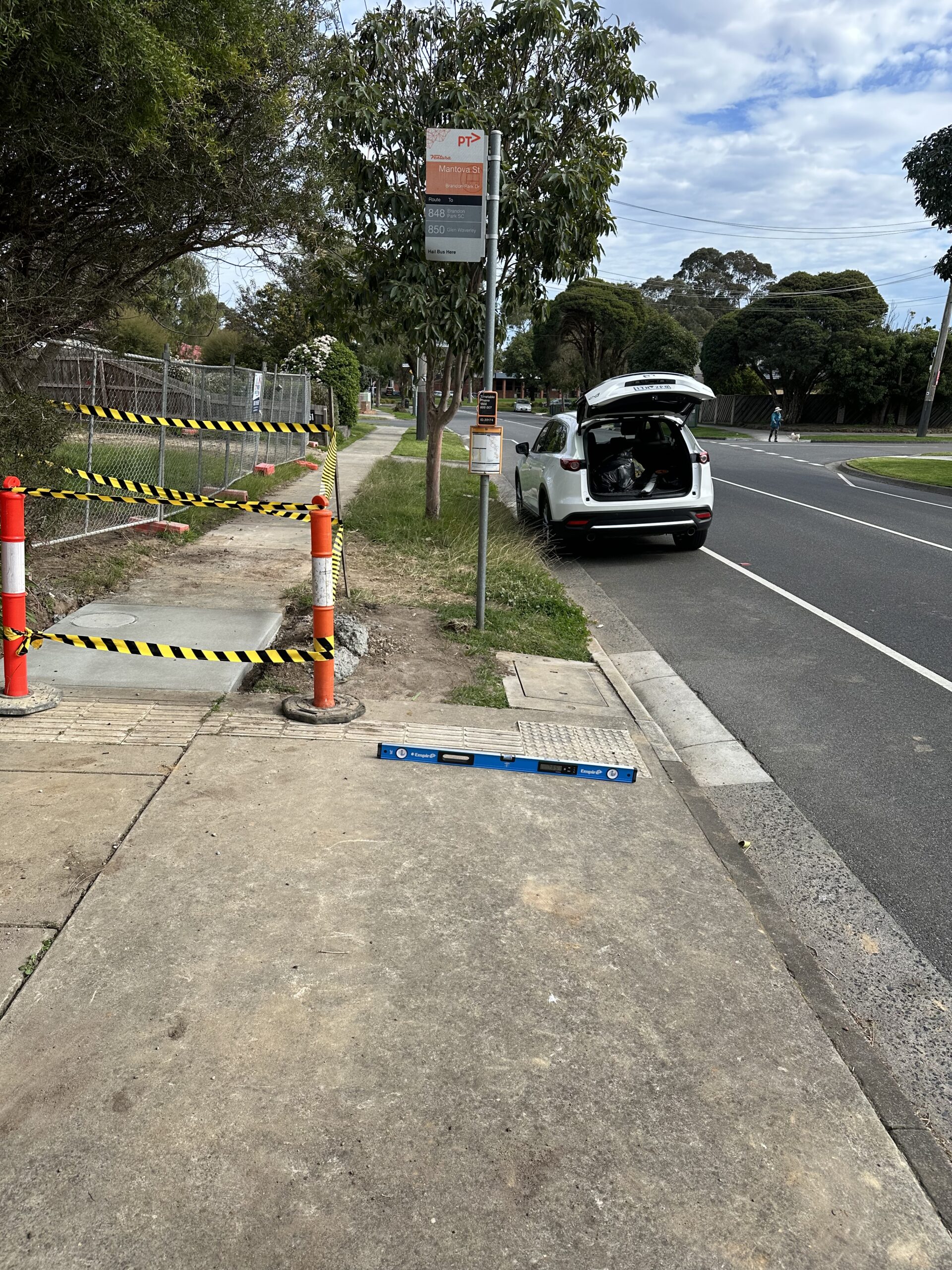 Wheelers Hill, Bus stop relocation